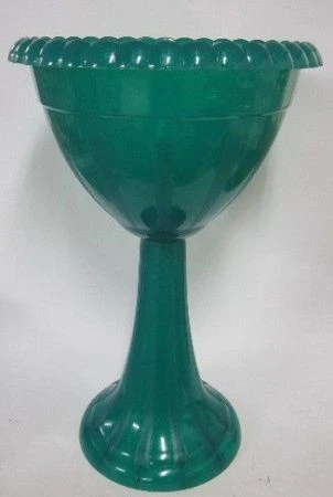 Вазон на высокой ножке 25л (№14) зелёный (10)