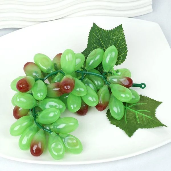Муляж Виноград пластик 24см 33-29 (200)