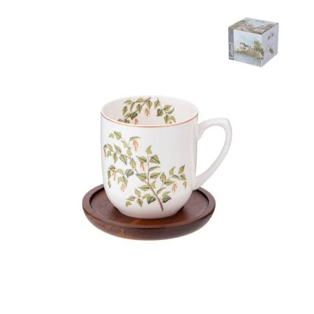 Кружка 380мл фарфор БЕРЁЗКИ на дер.подставке подар.уп. (36)