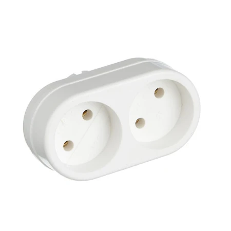 Разветвитель (двойник) без заземления 6А  250V белый TOKER 50)