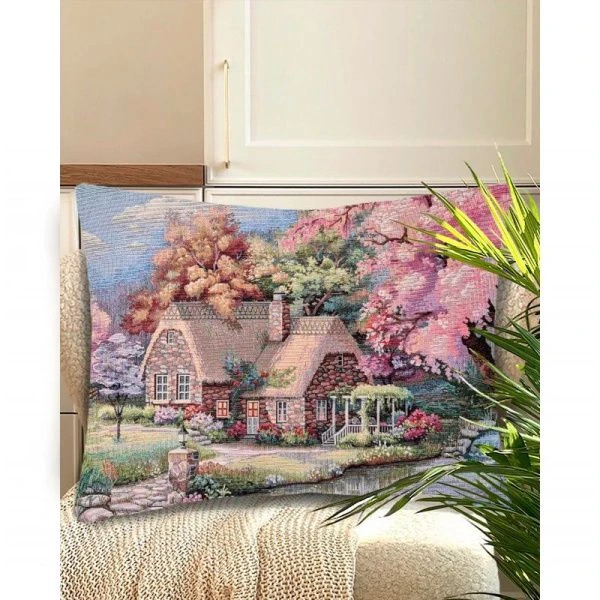 Наволочка декоративная 70*50см гобелен КРАСНАЯ ШАПОЧКА Бабушкин дом