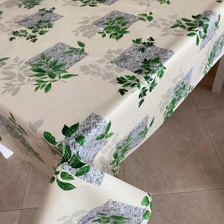Клеенка ПВХ на нетканой основе FLORISTA 1,4*20м Турция