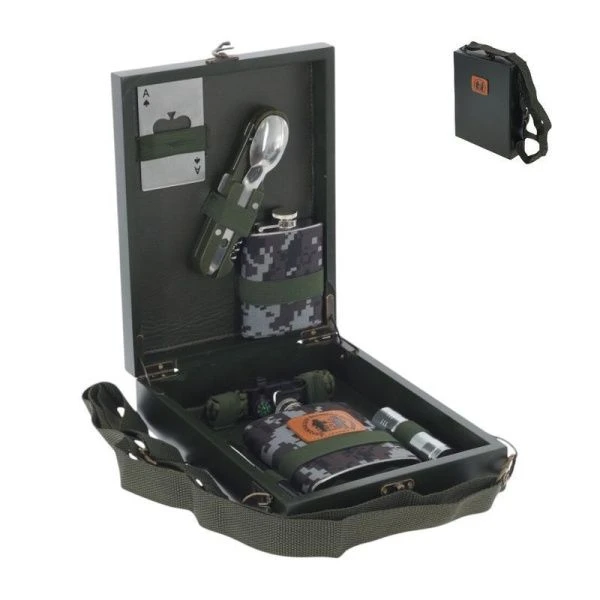 Набор подарочный 7пр (2 фляжки 210/12мл, ручка, фонарь, компас, открывалка, складной нож)