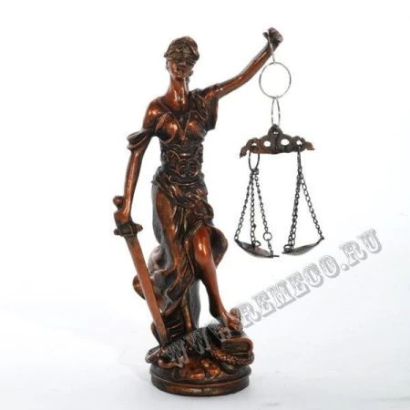 яяяСтатуэтка Фемида, L6 W5 H15см (48)