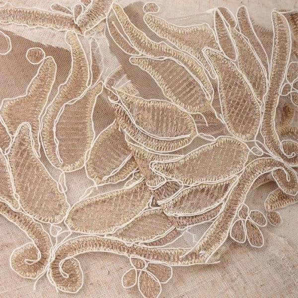 Скатерть 150*220 ±5см Ажурная, 100% полиэстер