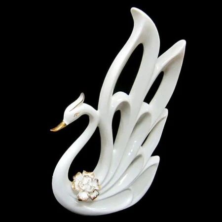 Фигурка Лебедь 30х19см JC-2257-1