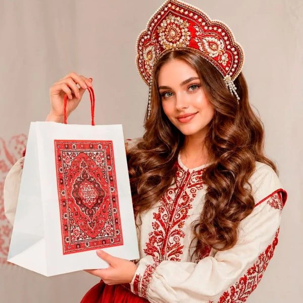 Пакет бумажный с кручеными цв.ручками 24*14*28см ковёр (300)