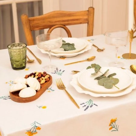 Скатерть 100%хлопок/рогожка 146*220+/-2см Полевые цветочки 176 г/м2