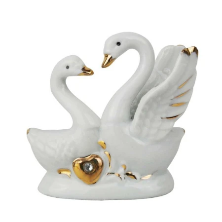 Фигурка Лебеди 7,5х8см фарфор F2233 (360)