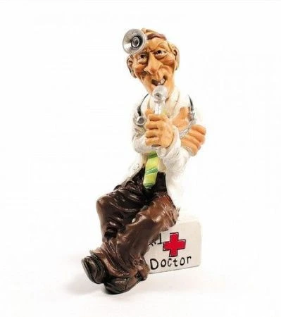 яяяСтатуэтка Доктор 8,8*5,5*13,7см (36)