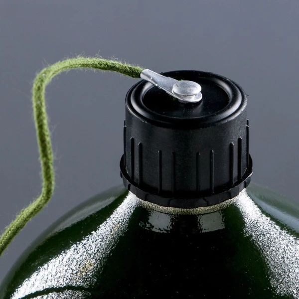 Фляжка армейская походная 1,3л алюминий на лямках Аdventure зелёная (48)