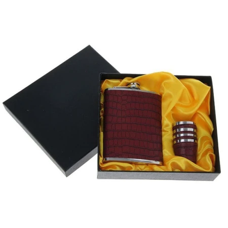 яяяНабор подарочный металл/кожа 5в1 (фляжка 240мл, 4 рюмки) кожа питона шоколад 4*17*17см (60)