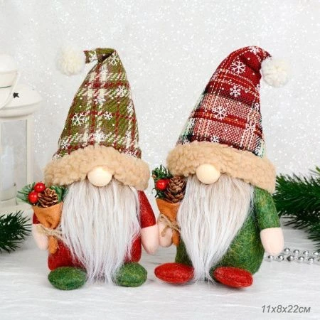 Украшение новогоднее Гном 11*8*22см текстиль B118 (100)