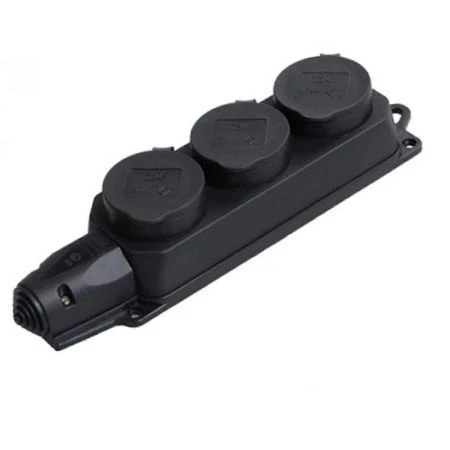 Розетка штепсельная 3-местная с заземл. каучук 16А с защит. крышками влагозащ., черн. (10/40) Розетка штепсельная 3-местная с заземл. каучук 16А с защит. крышками влагозащ., черн. (10/40)