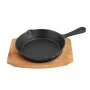 Сковорода 18см чугун литая ручка на дер.подставке TM My Real Iron Cook MC2204W (6)