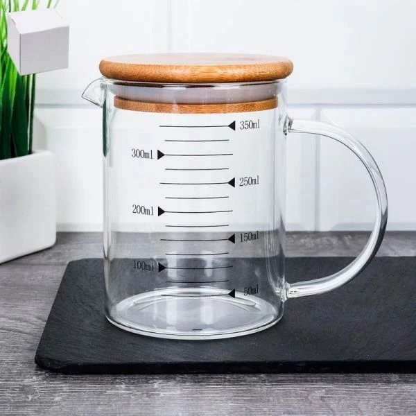 Кувшин 350мл стекло с бамбук.крышкой и мерным делением LCWJ101 (125) Кувшин 350мл стекло с бамбук.крышкой и мерным делением LCWJ101 (125)
