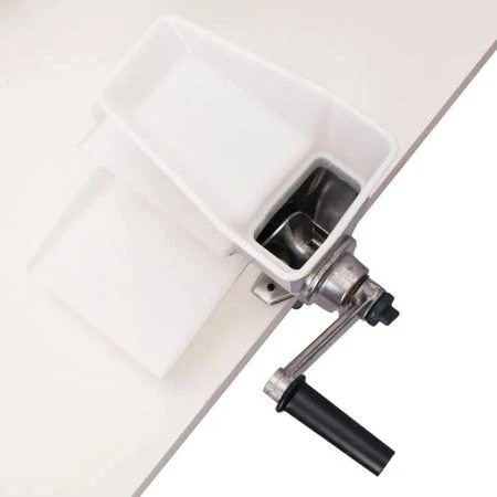 Соковыжималка механическая ал юминий ПААЗ СБ-1-000 в коробке (6)