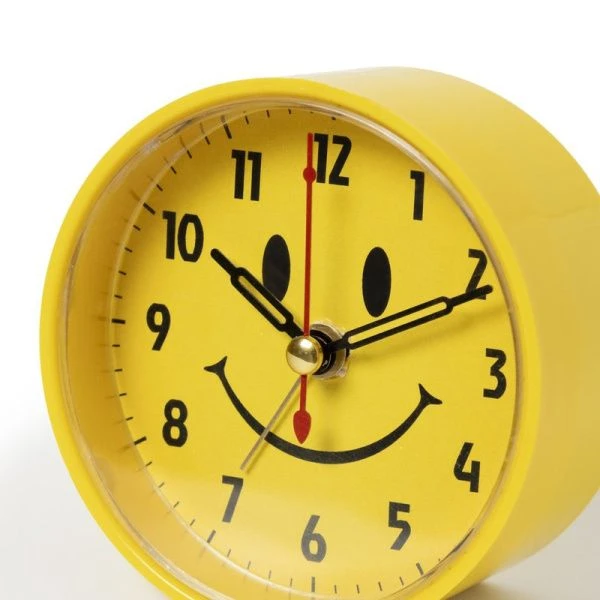 Будильник 8см кварц РУБИН Смайлик желтый (40)