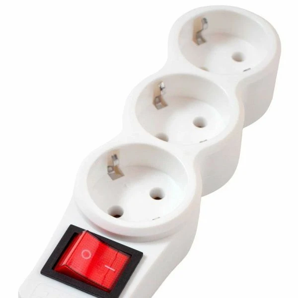 Удлинитель 3 гнезда пластик 5м 0,75кв.мм 10А ПВС с зазем, выкл-ем СТАРТ белый (20)