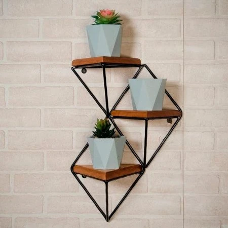 Полка настенная на 3 цветка металл/дерево 38*20*54см 66-503