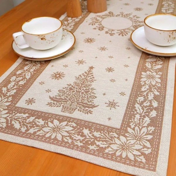 Салфетка новогодняя 40*100см гобелен НИДЕРЛАНДЫ бежевый орнамент серебряный люрекс