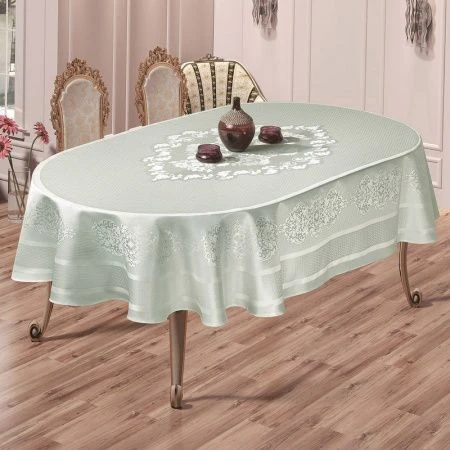 Скатерть 160*220см жаккард овальная пано Karna CARAMEL (Изумруд)