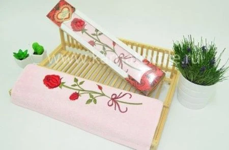 яяяПолотенце 50*90 с вышивками Кarna Роза ROZALINE 1\1 (Розовый)
