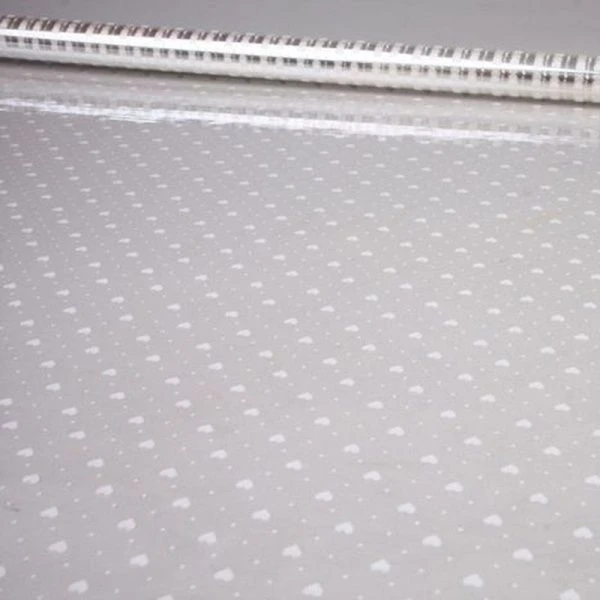 Пленка в рулоне прозрачная полипропилен Мелкие сердца белая 70см*9,3м*0,24кг (10)
