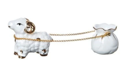 Подставка для шпажек канапе фарфор БАРАН БЕЛЫЙ С ЦЕПОЧКОЙ 13*5*3см (72)