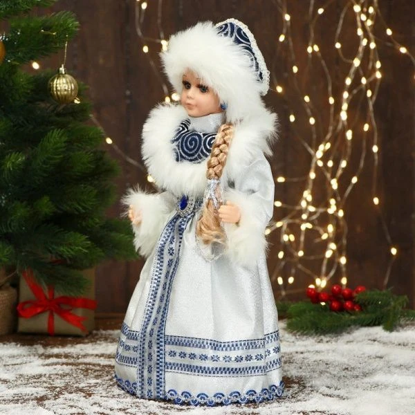 Фигурка новогодняя Снегурочка в узорчатой шубе двигается 19*40см