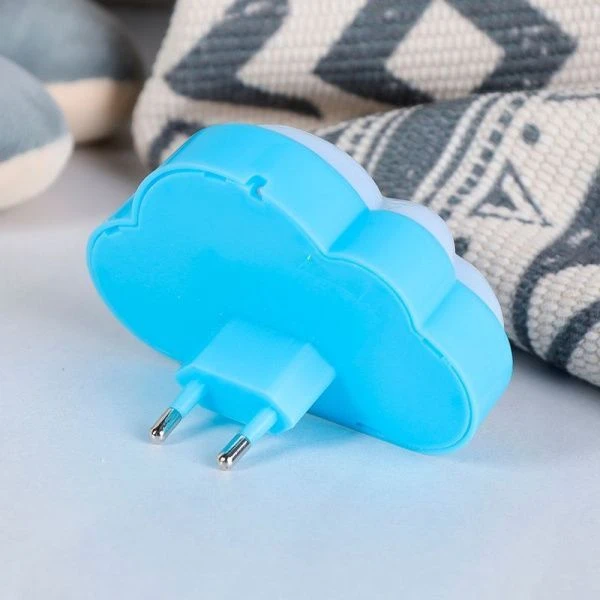 Ночник 10*3,5*6см пластик Облако CW415-83 (40/240)