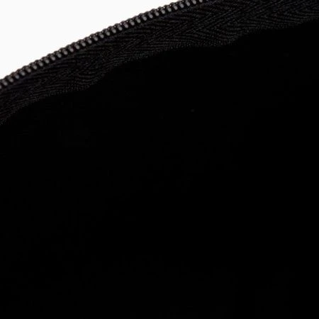 Косметичка 19*1*11см нейлон Буквы отдел. на молнии, черный (500)