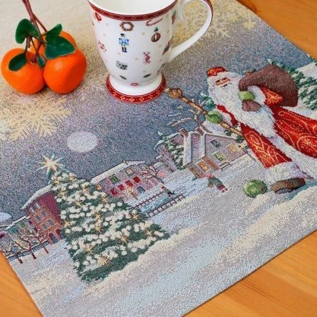 Салфетка новогодняя 40*100см гобелен МОРОЗКО бежевый фон серебряный люрекс