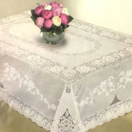Скатерть 54*72 (135*180) ПВХ EMBOSSED белая 54-72-101 (48)