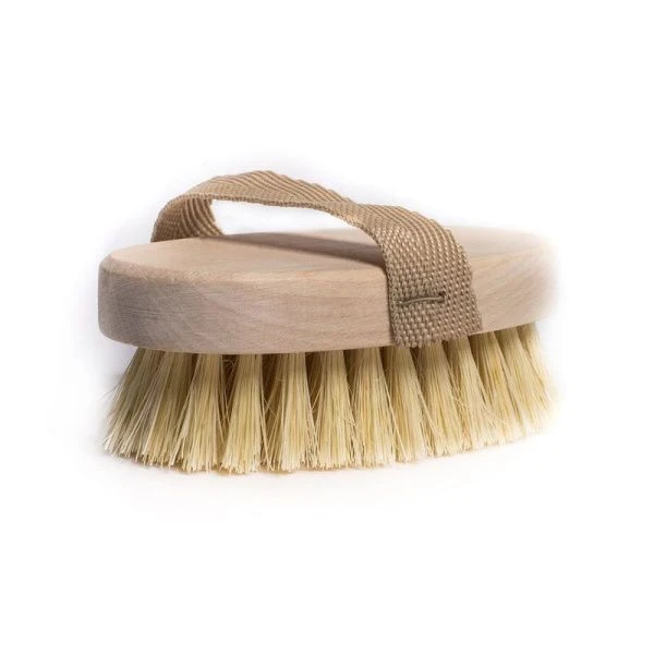 Щетка банная 12*7см дерево с ремешком волокно тампико (45)