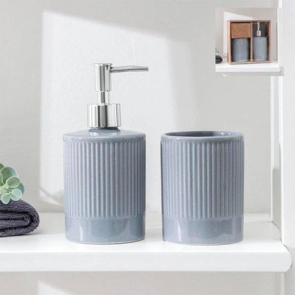 Набор для ванной "Лина", 2 предмета (дозатор для мыла, стакан), цвет серый   6243792