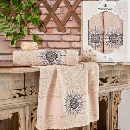 Набор полотенец махровые 2пр 50*80/70*130см MERZUKA RISING SUN песочный 380гр подар.уп. Набор полотенец махровые 2пр 50*80/70*130см MERZUKA RISING SUN песочный 380гр подар.уп.