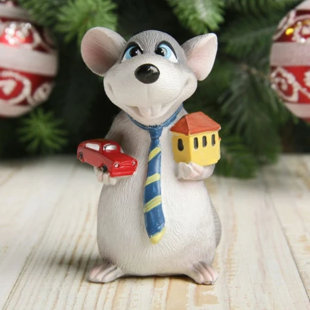 Фигурка Мышь-бизнесмен в галстуке, с машинкой и домом полистоун 8,5*6*5см