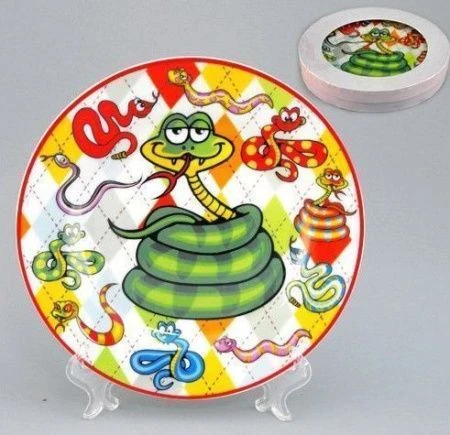 яяяТарелка декоративная настенная фарфор 20см с подставкой ВЕСЕЛЫЕ ЗМЕЙКИ подар.уп. (48) 515459 яяяТарелка декоративная настенная фарфор 20см с подставкой ВЕСЕЛЫЕ ЗМЕЙКИ подар.уп. (48) 515459