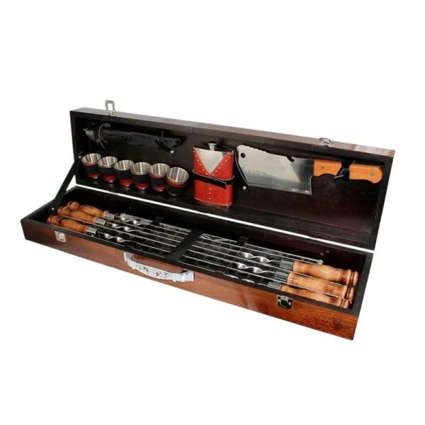 Набор походный (шампура 6шт,стопки 6шт,ножи 2шт,фляжка) нерж.сталь в дерев. ящике большой 2К-306 (1)