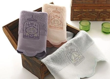 Салфетки 30*50 махровые Karna SOFIA 1/3 (V1)