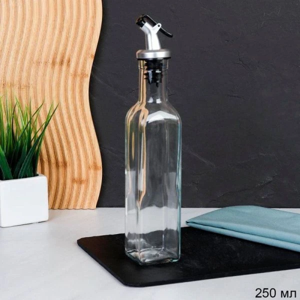 Емкость с дозатором для жидких специй 250мл 25см GB-250 (60)