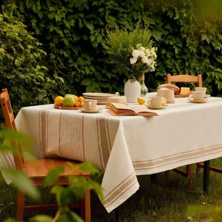 Скатерть 100%лен 220*140см Persistent 260 гр/м2