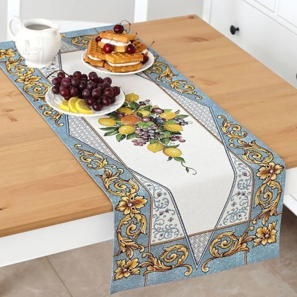 Салфетка сервировочная 44*140см гобелен ФРУТОВОЕ АССОРТИ с голубым бордюром 02605
