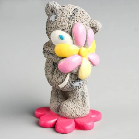 Фигурка Медвежонок Me to you с цветиком-семицветиком полистоун 6,5*7см 4518171