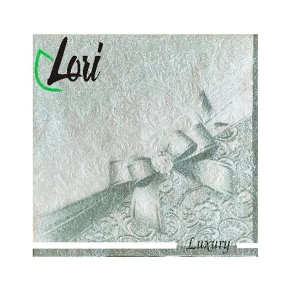 Салфетки бумажные Лори 16шт. 3-х слойные 33*33 (16)