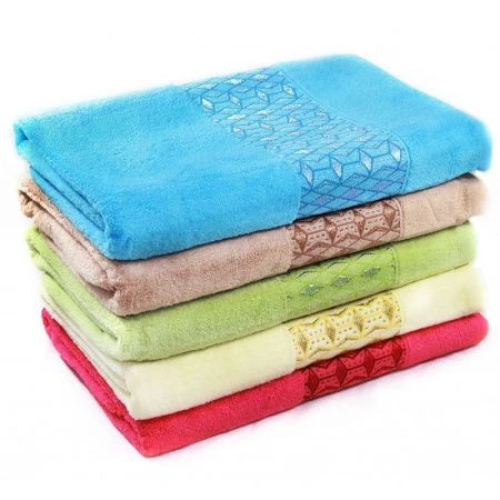 Полотенце махровое 68*140см Лабиринт любви 4110292