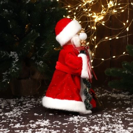 Фигурка новогодняя Дед Мороз в красной шубе с украшенным посохом двигается, с подсветкой 30*16см