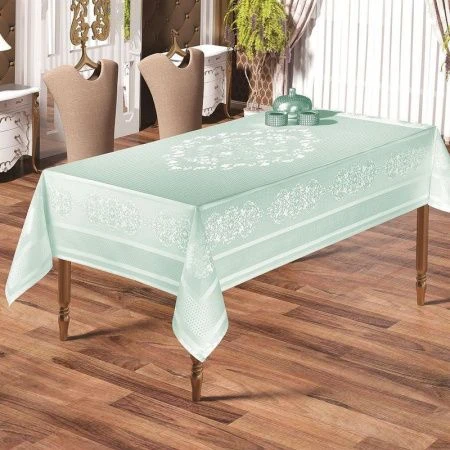 Скатерть 160*300см жаккард пано Karna CARAMEL (Изумруд)