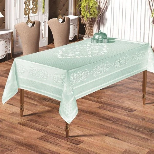 Скатерть 160*300см жаккард пано Karna CARAMEL (Изумруд)